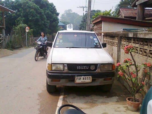 ขายด่วน..รถปิ๊กอัพ ISUZU TFR ปี 33 เครื่องดี คัสซีสวย รถสวย พร้อมใช้ มีแอร์เย็นฉ่ำ.