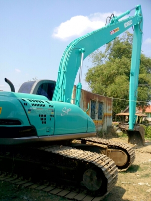 ขายรถแบ็ค kobelco 200 Mark5 Super บูมยาว