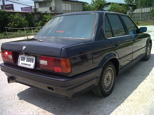 BMW, 318 i ปี 88 ขับขี่ดี สีสวย (รถบ้านแท้ๆ) BMW, 318 i ปี 88 ขับขี่ดี สีสวย (รถบ้านแท้ๆ)