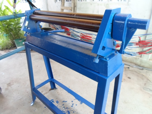 เครื่องม้วนเหล็ก หน้ากว้าง 75  ซม.  7,500  พร้อมใช้