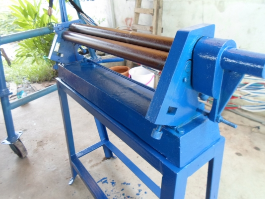 เครื่องม้วนเหล็ก หน้ากว้าง 75  ซม.  7,500  พร้อมใช้