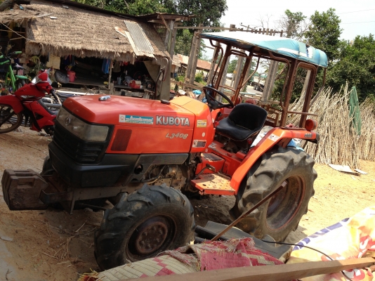 ขาย KUBOTA   L3408 4WD   $ 180,000 บาท