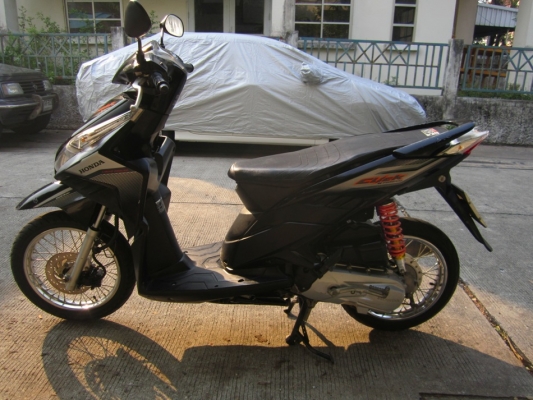 ยังไงก็ขาย click iปี52 เครื่องดีเดิม ชุดโอนครบ