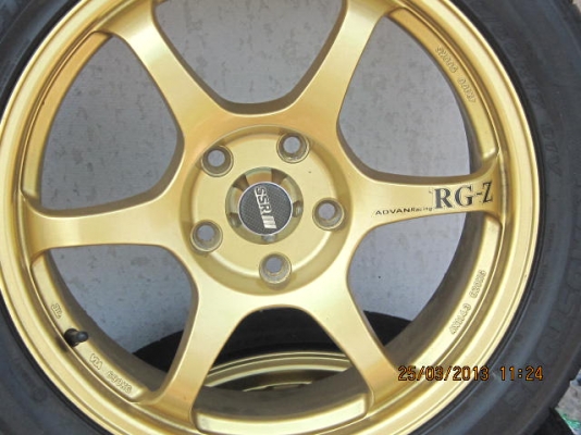 ล้อแม็คมือสองRACEING RG-Z  สีทองสวย ราคาึ7,500