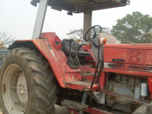 ขายรถไถ MASSEY-FERGUSON