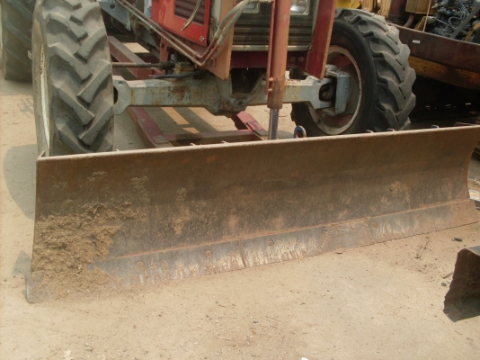 ขายรถไถ MASSEY-FERGUSON