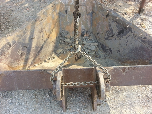 ขายบุ้งกี๋รถแบ็คโฮ ใช้กับ SK120MARK III