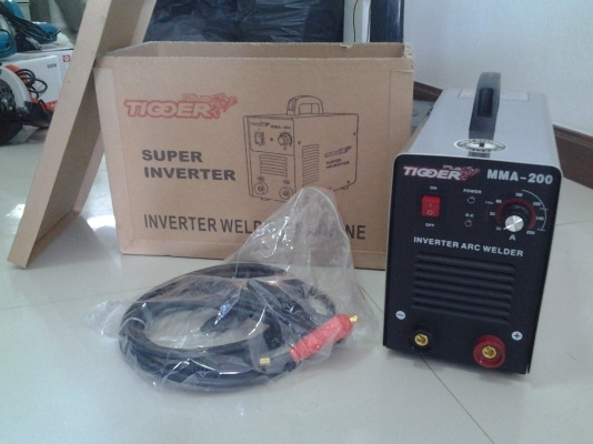 ขายตู้เชื่อมอินวอลเตอร์200แอมป์ชลบุรี