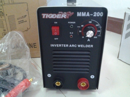 ขายตู้เชื่อมอินวอลเตอร์200แอมป์ชลบุรี