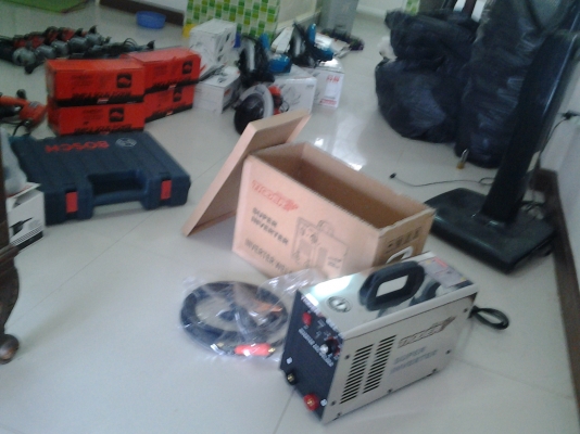 ขายตู้เชื่อมอินวอลเตอร์200แอมป์ชลบุรี