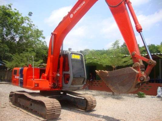 รถแบคโคร ฮิตาชิ EX120-2 รถแบคโคร ฮิตาชิ EX120-2