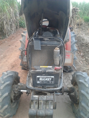 อยากขายยันม่าร์ 352t พร้อมใช้ตามสภาพ