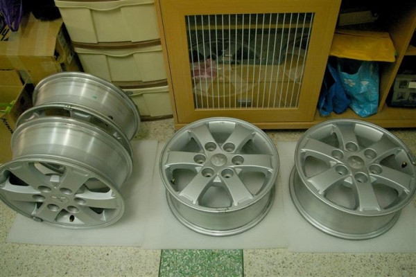 ขาย Mag mitsu Pajero sport 4 วง ใหม่เอี่ยม