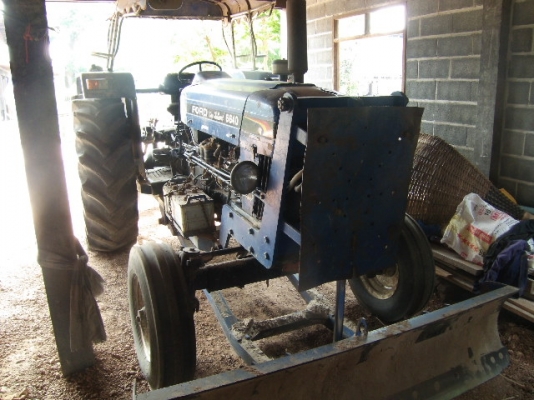 ขายรถไถ Ford 6610 ราคาถูก