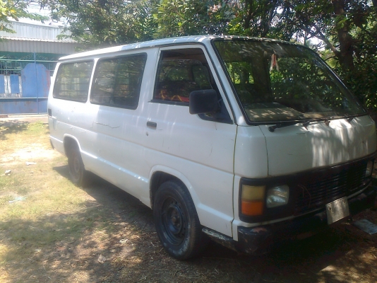 ขายรถตู้ เครื่องดีเชล ใช้งานครับ