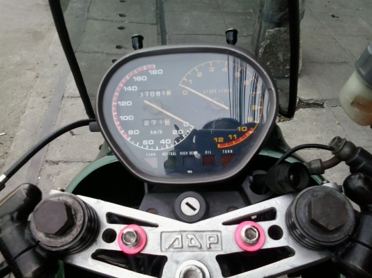 ขาย/แลก Suzuki Katana 750 inv.เครื่อง/เฟรม แท้ๆ เป็นรถในตำนานหายากมาก (ติดต่อ 0815534200บังแบน) ขาย/แลก Suzuki Katana 750 inv.เครื่อง/เฟรม แท้ๆ เป็นรถในตำนานหายากมาก (ติดต่อ 0815534200บังแบน)