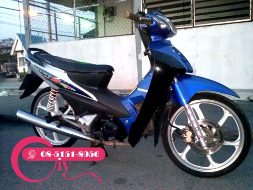 ขายด่วน WAVE100 ubox ปี 49 เครื่องแรงดี ก้านไม่ดังภาษีไม่ขาดชุดโอนครบ โทร 085-1518956