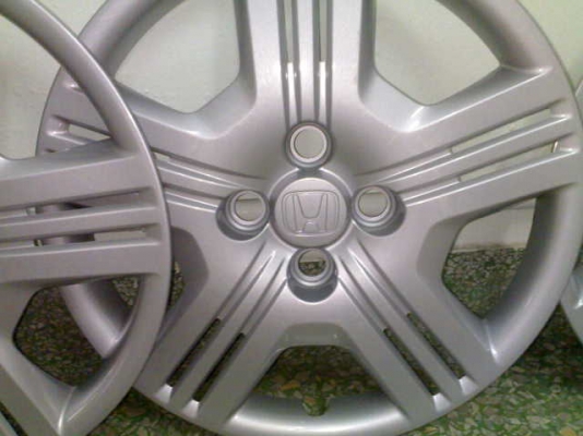 ฝาครอบล้อ jazz city ขอบ 15 ทั้ง 4 ฝา 800 ใหม่ๆ