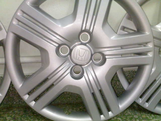 ฝาครอบล้อ jazz city ขอบ 15 ทั้ง 4 ฝา 800 ใหม่ๆ