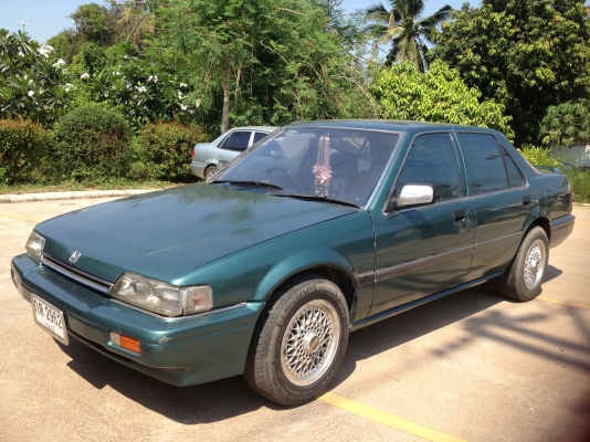 ขายรถเก๋ง HONDA ACCORD ปี 32 เครื่องหัวฉีด ออโต้ แม็กซ์ขอบ 15 ตามสภาพ 70,000 ขายรถเก๋ง HONDA ACCORD ปี 32 เครื่องหัวฉีด ออโต้ แม็กซ์ขอบ 15 ตามสภาพ 70,000