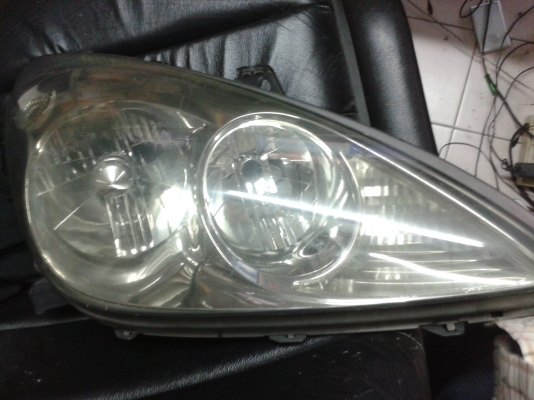 ไฟหน้านิวแลนเซอร์  ขายถูก