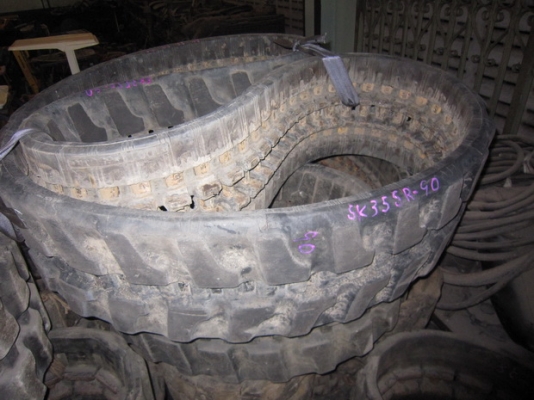 ขาย แทร็กยาง 90 ข้อ KOBELCO รุ่น SK35SR มือสองญี่ปุ่น