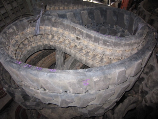 ขาย แทร็กยาง 90 ข้อ KOBELCO รุ่น SK35SR มือสองญี่ปุ่น