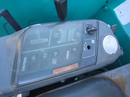 ขาย รถขุดเล็ก KOMATSU รุ่น PC35R-8- แทร็กเหล็ก มือสองญี่ปุ่น