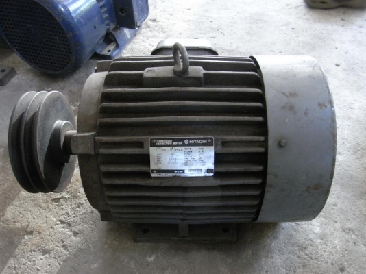 ขายมอเตอร์ Hitachi 7.5 HP. 1400 RPM. 380 V สภาพสวยพร้อมใช้งาน