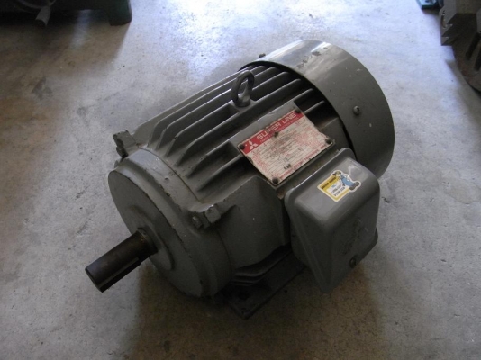 ขายมอเตอร์Mitsubishi 3 HP. 1400 RPM. 380 V สภาพสวยพร้อมใช้งาน