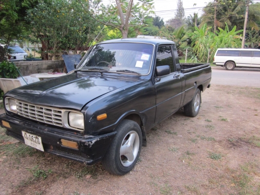 Mazda Familia 1300 cc 5 เกียร์ 1990 ขายถูก Mazda Familia 1300 cc 5 เกียร์ 1990 ขายถูก