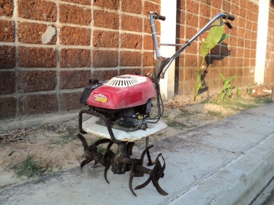 รหัส:12000471เครื่องพรวนดิน2.0psประหยัดน้ำมันเคลื่อนที่ง่ายย้ายง่ายอุปกรณ์ติดมาพร้อมwww.nihonmono.com