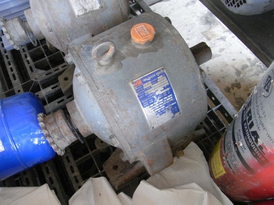 ขายหัวเกียร์ทดลอง 30/1 รอบ อย่างดีสภาพสวยพร้อมใช้งาน มี 2 ตัว ขายหัวเกียร์ทดลอง 30/1 รอบ อย่างดีสภาพสวยพร้อมใช้งาน มี 2 ตัว