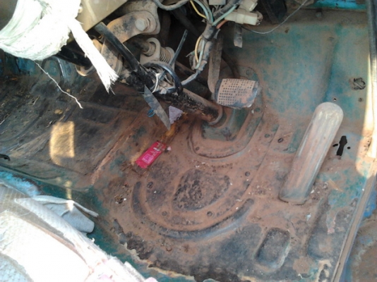 ***ขายแล้วครับขอบคุณ Truck2hand ขาย 4ล้อกลาง ISUZU TL85 เครื่องเดิม85แรง เกียร์สั้น(เกียร์สาย) ช่วงล่างดี เดิมๆ คัสซีดี ภายในดี คอนโซลครบ พร้อมหลังคาโดยสาร เบาะนั่งแถว ยางดี 4เส้น ทะเบียนเต็ม เอกสารพร้อมโอน พร้อมใช้งาน ราคาต่อรองได้ครับ