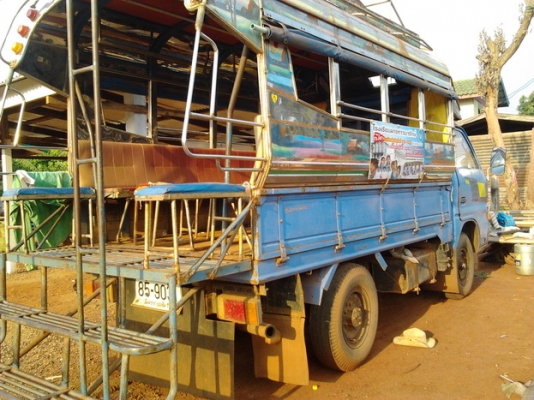 ***ขายแล้วครับขอบคุณ Truck2hand ขาย 4ล้อกลาง ISUZU TL85 เครื่องเดิม85แรง เกียร์สั้น(เกียร์สาย) ช่วงล่างดี เดิมๆ คัสซีดี ภายในดี คอนโซลครบ พร้อมหลังคาโดยสาร เบาะนั่งแถว ยางดี 4เส้น ทะเบียนเต็ม เอกสารพร้อมโอน พร้อมใช้งาน ราคาต่อรองได้ครับ