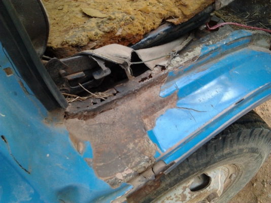 ขาย 6ล้อพร้อมตู้นวด6ฟุต ISUZU TL85 วางเครื่อง 4BD1 115 แรง แห้งดี ติดง่าย ไม่หลวม ช่วงล่างดี คัสซีสวย เสริมเหล็กบน ไม่ผุไม่บวม เกียร์ ดีเข้างา่ยไม่มีหลุด ยางดี 5เส้น ไม่ดี1เส้น ภายในดีหัวบางมีผุนิดๆ สีต้องเก็บนิดหน่อย พร้อมตู้นวด ขนาด6ฟุต สภาพดี ใช้งานได้