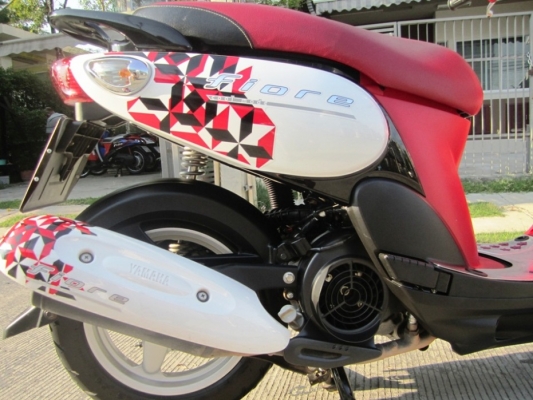 (ขายแล้วค่ะ) Yamaha Fiore ลายใหม่ๆ  รถใหม่ๆ  2012  พร้อมชุดแต่ง Yamaha แท้ ราคาสุดคุ้มเพียง 26,900 บาทเท่านั้น