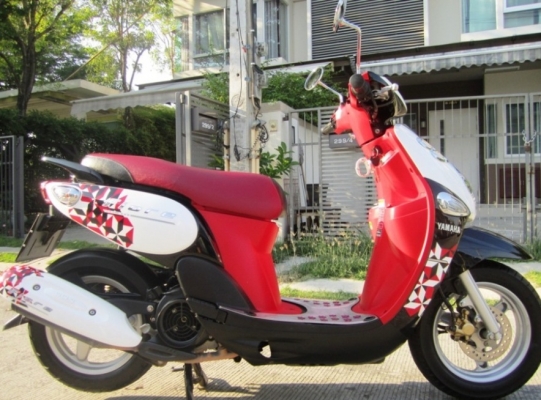 (ขายแล้วค่ะ) Yamaha Fiore ลายใหม่ๆ  รถใหม่ๆ  2012  พร้อมชุดแต่ง Yamaha แท้ ราคาสุดคุ้มเพียง 26,900 บาทเท่านั้น