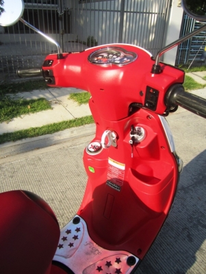 (ขายแล้วค่ะ) Yamaha Fiore ลายใหม่ๆ  รถใหม่ๆ  2012  พร้อมชุดแต่ง Yamaha แท้ ราคาสุดคุ้มเพียง 26,900 บาทเท่านั้น