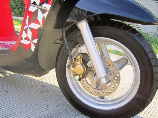 (ขายแล้วค่ะ) Yamaha Fiore ลายใหม่ๆ  รถใหม่ๆ  2012  พร้อมชุดแต่ง Yamaha แท้ ราคาสุดคุ้มเพียง 26,900 บาทเท่านั้น