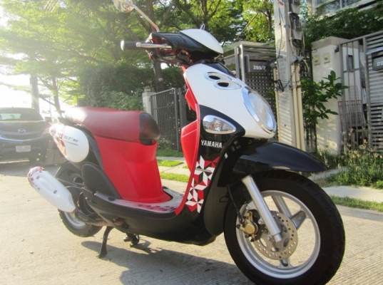 (ขายแล้วค่ะ) Yamaha Fiore ลายใหม่ๆ  รถใหม่ๆ  2012  พร้อมชุดแต่ง Yamaha แท้ ราคาสุดคุ้มเพียง 26,900 บาทเท่านั้น