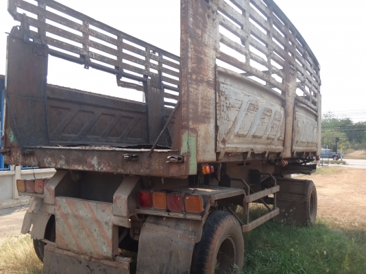 ขายด่วน  รถสิบล้อสองเพลาดั้มพ์  พ่วง  แม่-ลูก  ISUZU  DEGA  270    ปี 43   สาพสมบูรณ์พร้อมใช้งาน