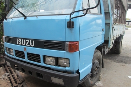 ขายตัด NKR 4ล้อ 6ล้อ หัวปีบ หัวกระตูน มีหลายคัน รถห้างแท้ ไม่โทรม รถสวยรับรองไม่เหมือนที่อื่น