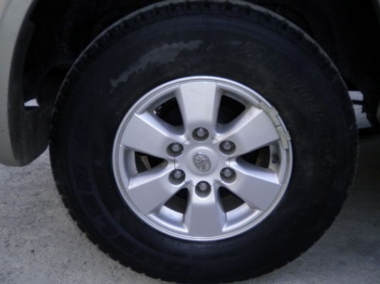 แม็กวีโก้ พรีรันเนอร์ 255/70/15 ปี09 ราคาต่อรองกันได้