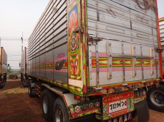 ขายด่วน  รถสิบล้อสองเพลาดั้มพ์พ่วง   แม่-ลูก   สภาพดีมาก  พร้อมใช้งาน  ISUZU   DEGA  360 ปี 52