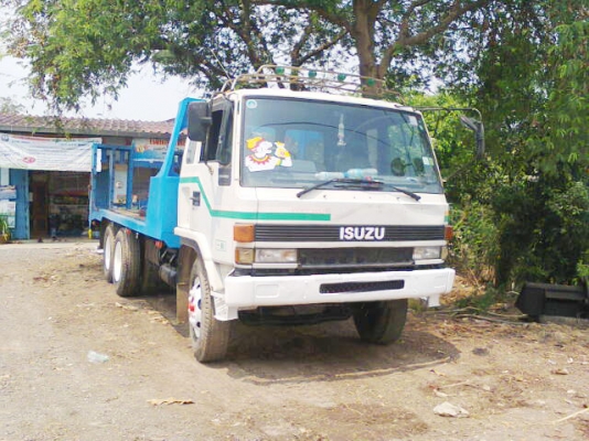 รถเกี่ยวข้าวมาแล้ว