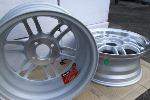 ล้อใหม่15 RPF1 กว้าง6.5 ออฟ38 4รู100 สีบรอนซ์ ขอบเงา