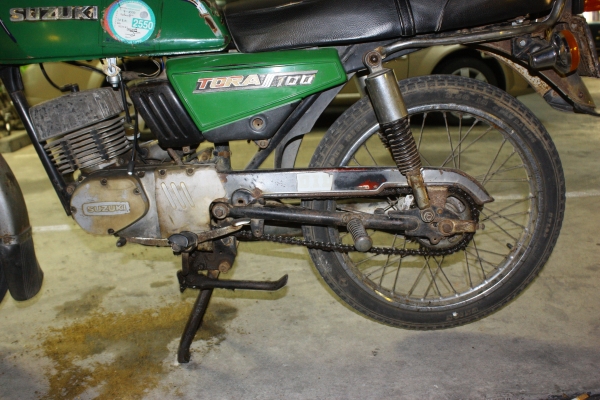 ขาย  suzuki tora 100 ราคา 15000