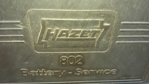 ถังใส่น้ำกลั่น HAZET