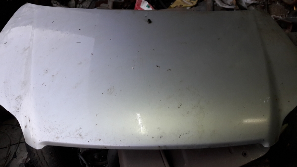 ฝากระโปรงเดิมๆสวยๆของวีออส ปี 04